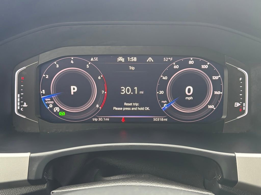 Used 2022 Volkswagen Atlas Cross Sport SE w/ Black Wheel Package image 18