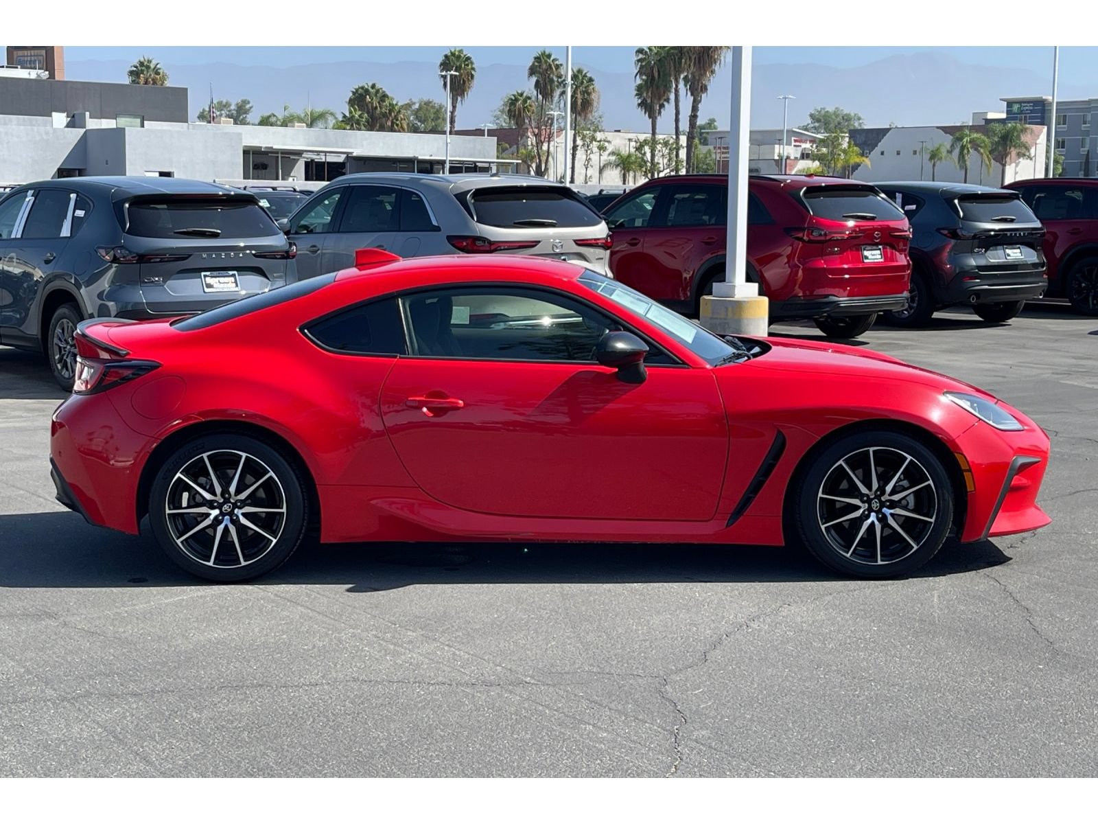 Used 2022 Toyota GR86 RWD image 8