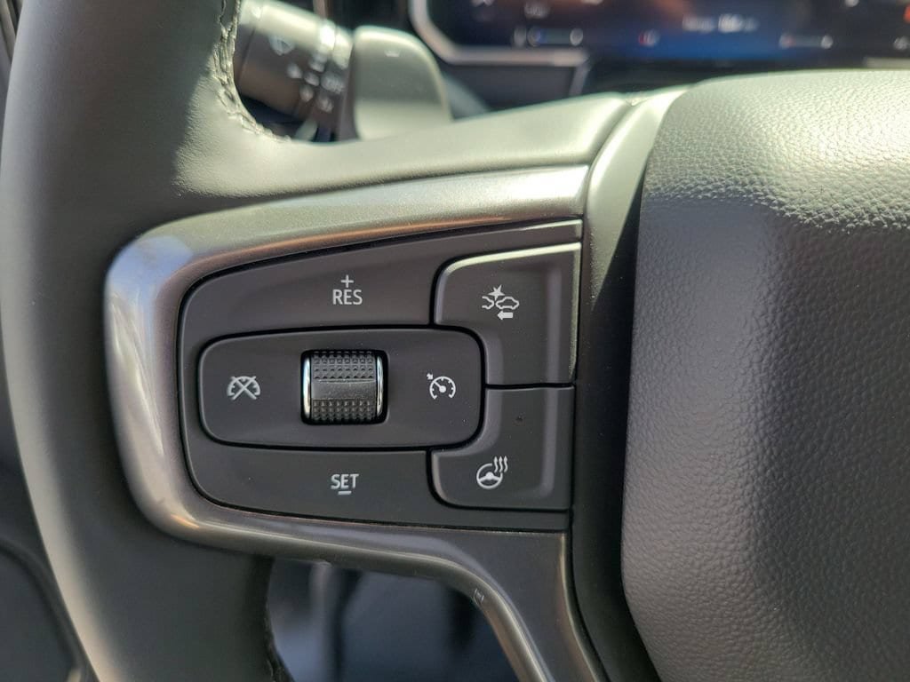 New 2026 Chevrolet Silverado 1500 ZR2 AWD/4WD image 5