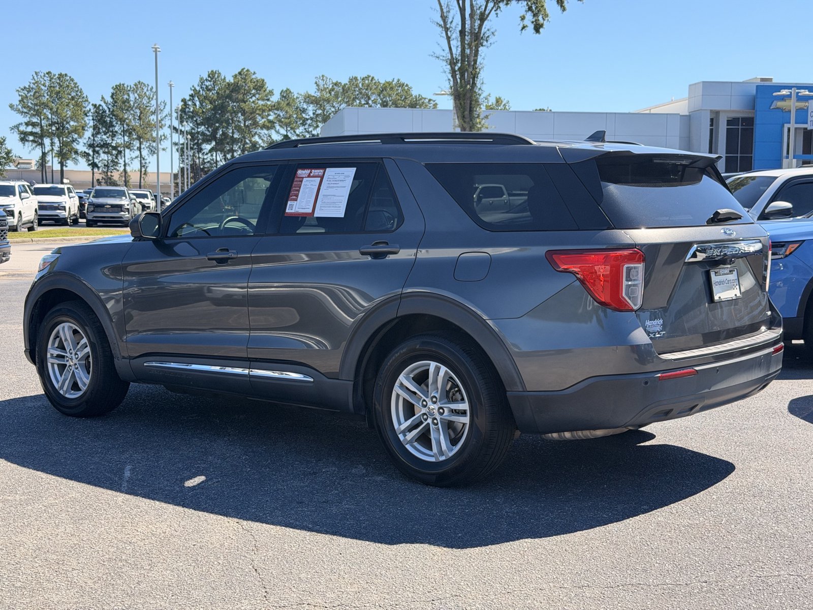 Used 2020 Ford Explorer XLT RWD image 12