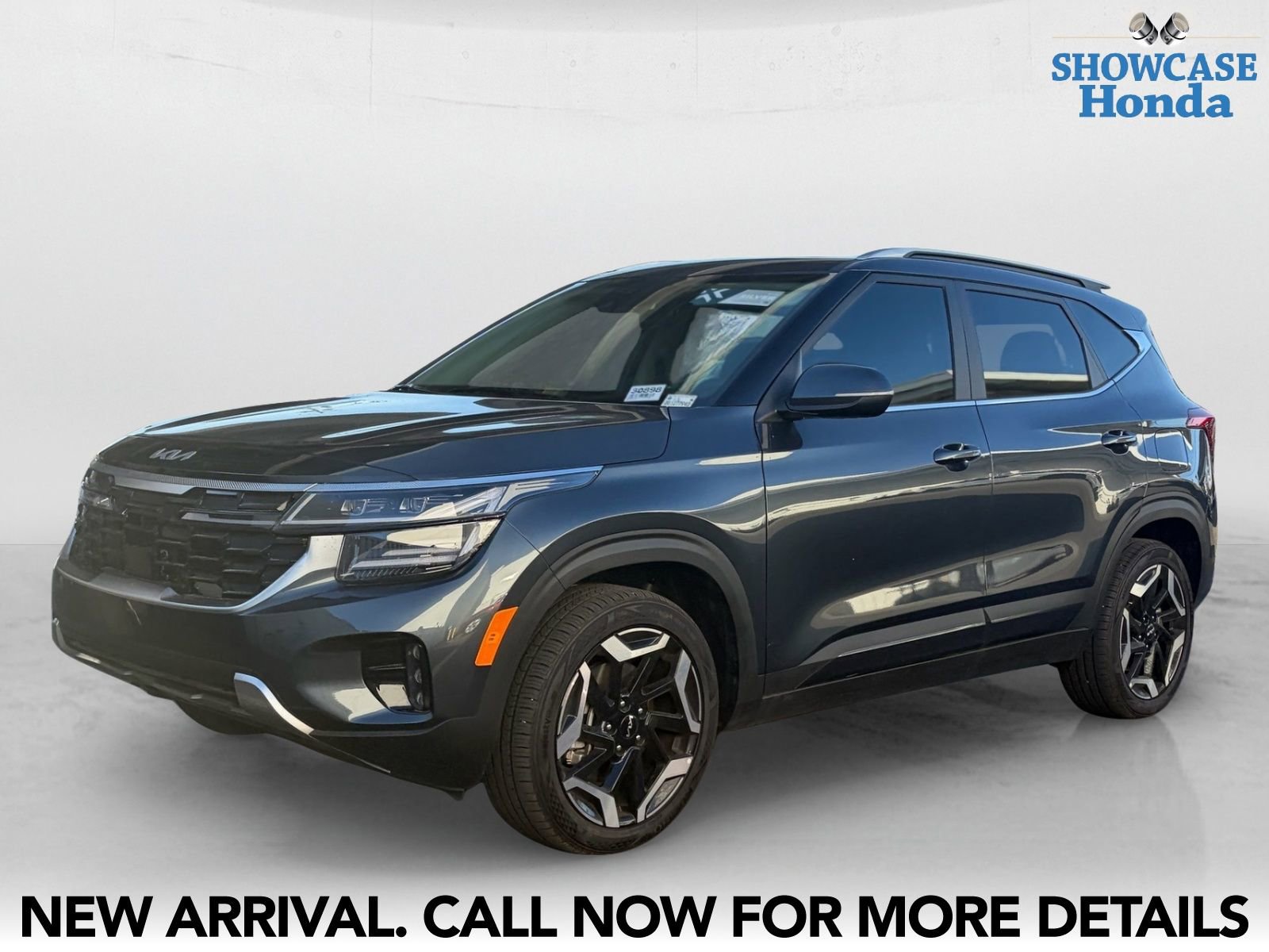 Used 2026 Kia Seltos SX w/ SX Sunroof Package AWD/4WD image 2