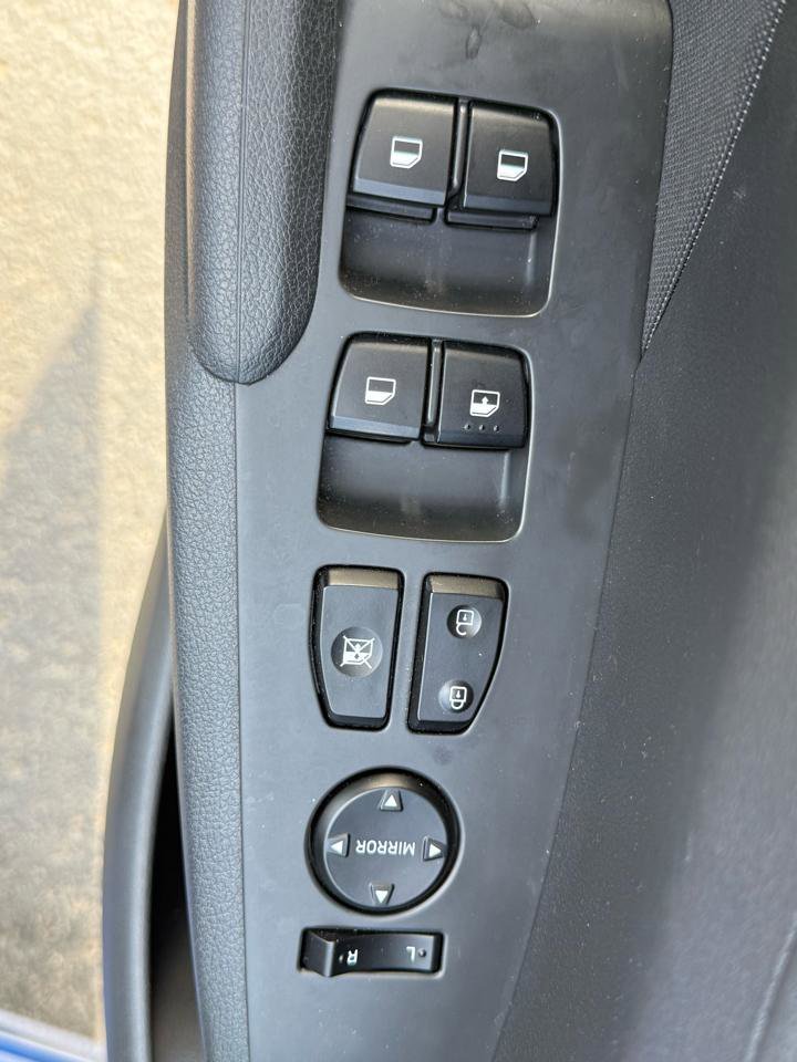 Used 2019 Hyundai Accent SE image 12