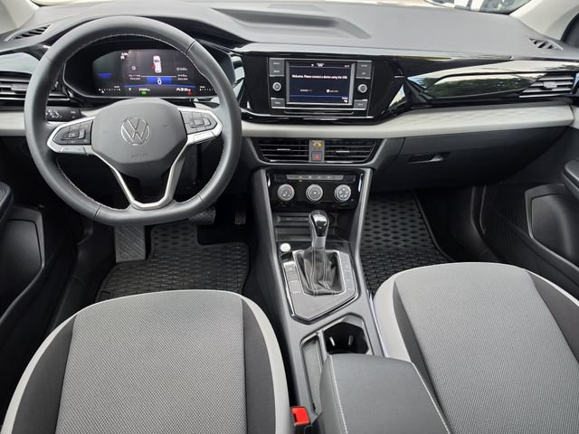 Used 2024 Volkswagen Taos S FWD image 7