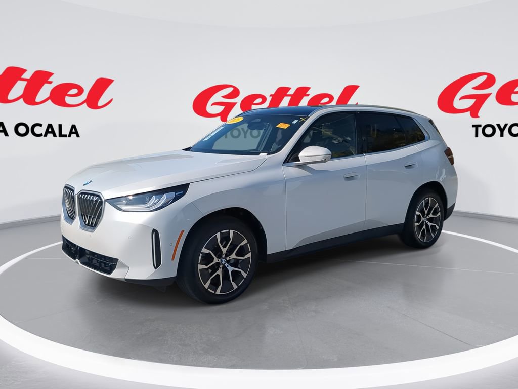 Used 2025 BMW X3 xDrive30i w/ Premium Package image 1