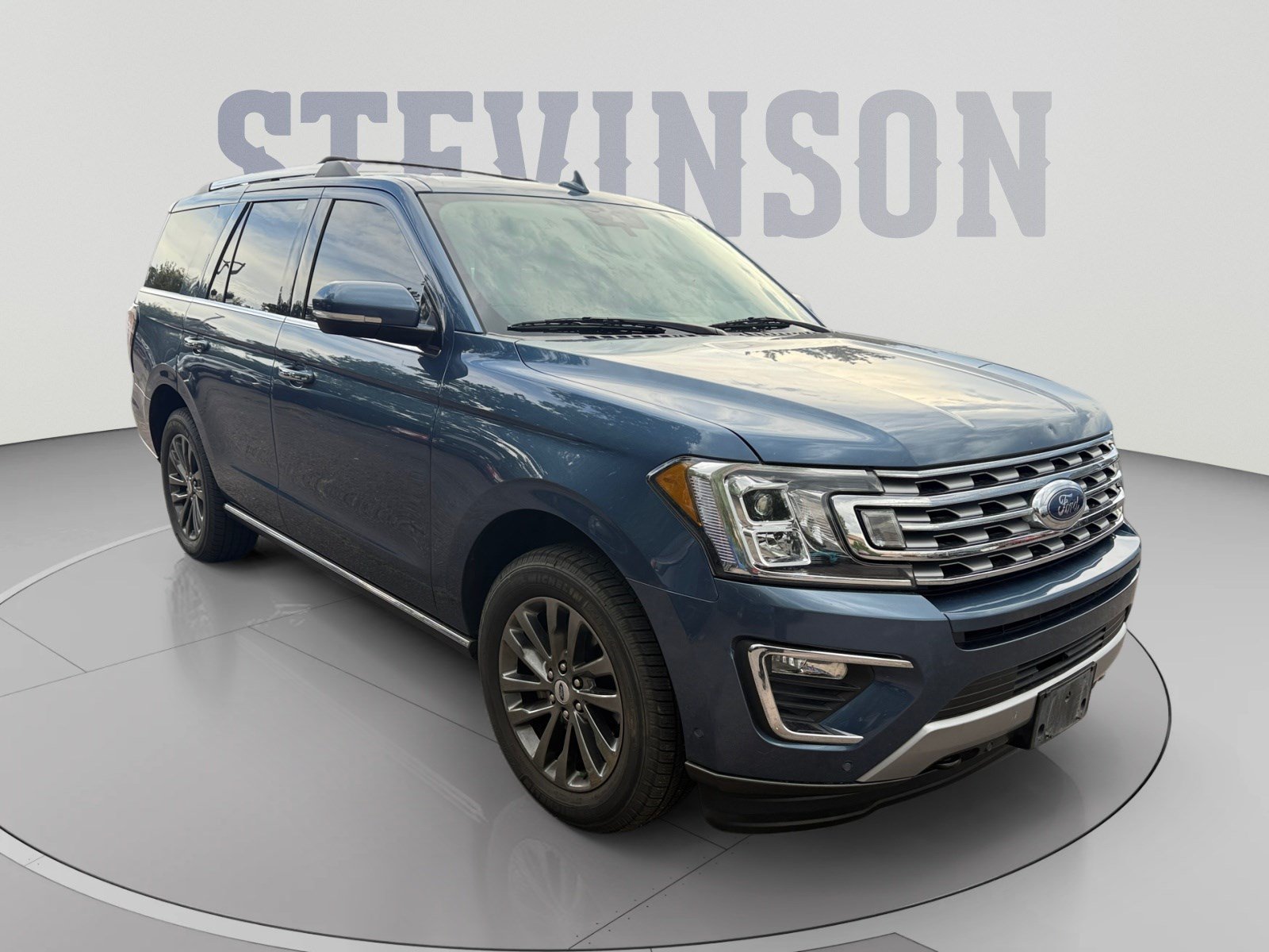 Used 2019 Ford Expedition Limited w/ Equipment Group 301A AWD/4WD image 7