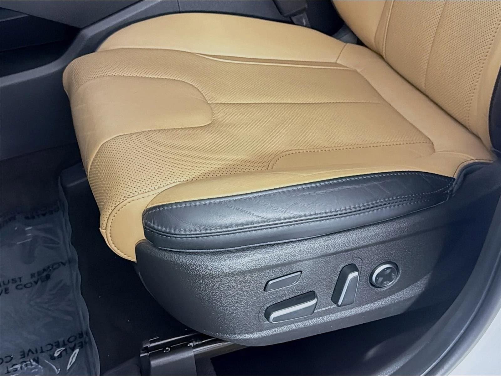Certified 2023 Hyundai Santa Fe Calligraphy FWD image 20