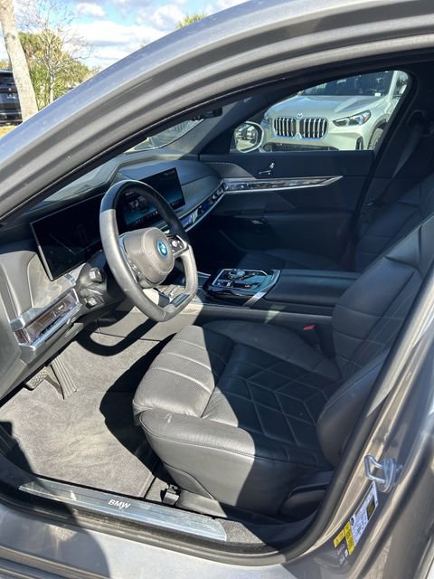 Certified 2024 BMW i7 eDrive50 image 12