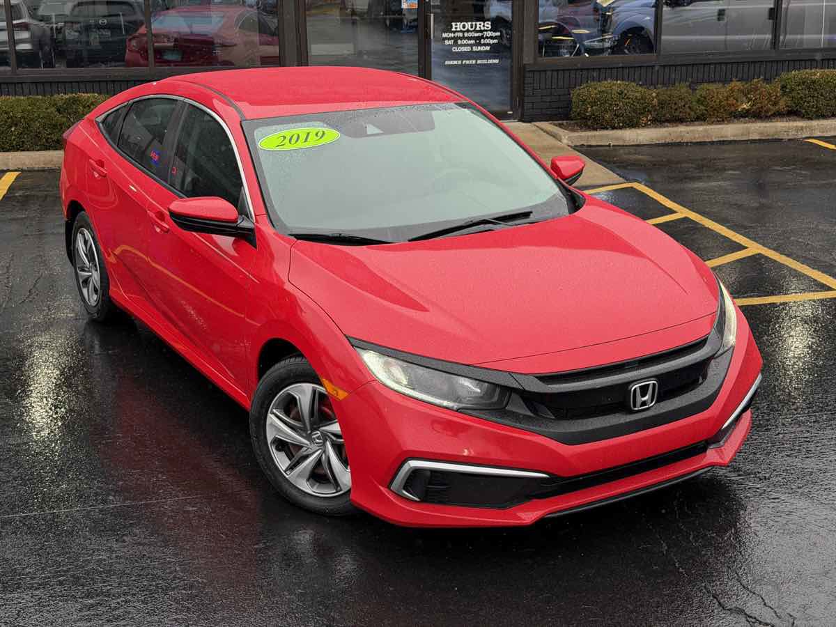 Used 2019 Honda Civic LX image 4