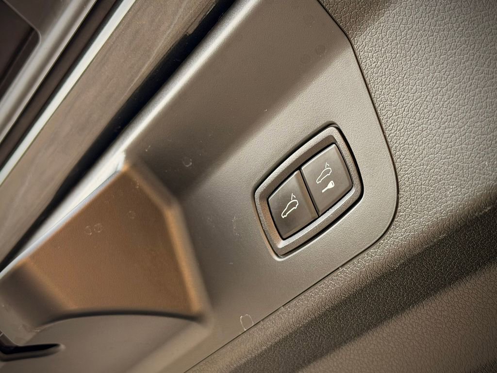 Used 2018 Porsche Panamera Turbo image 43