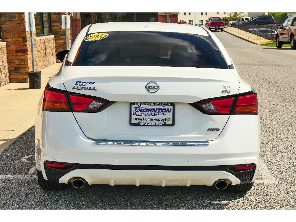 Used 2023 Nissan Altima 2.5 SV w/ SV Premium Package AWD/4WD image 4