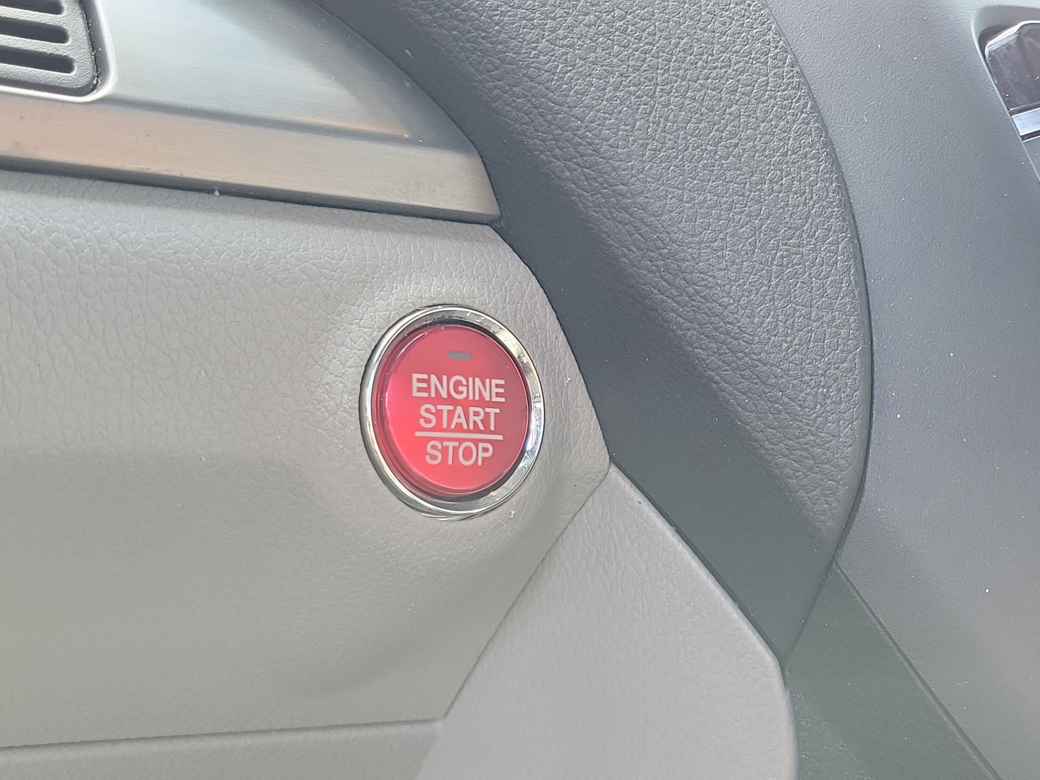 Used 2016 Acura RDX w/ Technology Package image 30