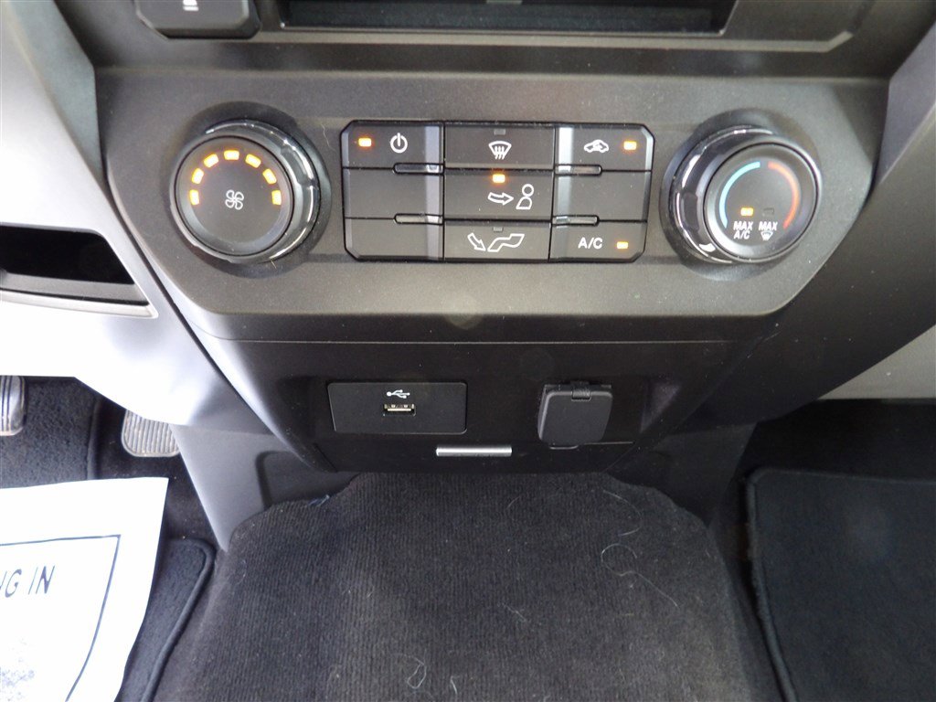 Used 2018 Ford F150 XLT image 16