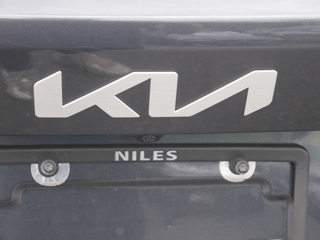 Used 2023 Kia Sorento SX AWD/4WD image 17