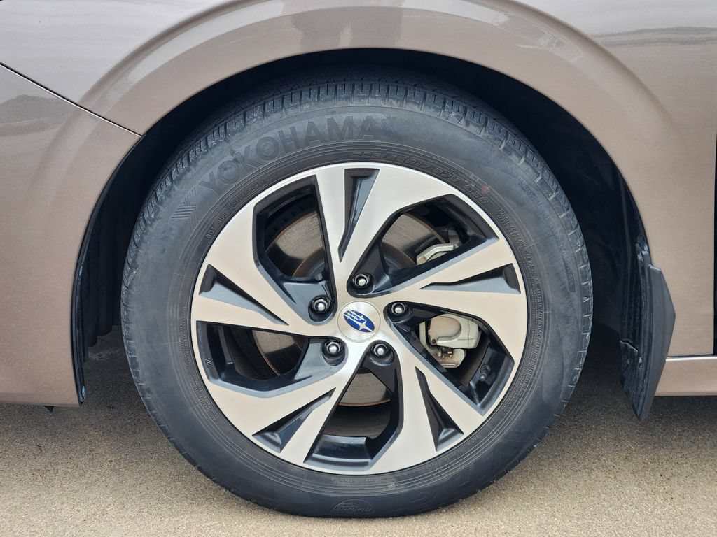 Used 2021 Subaru Legacy Premium AWD/4WD image 10
