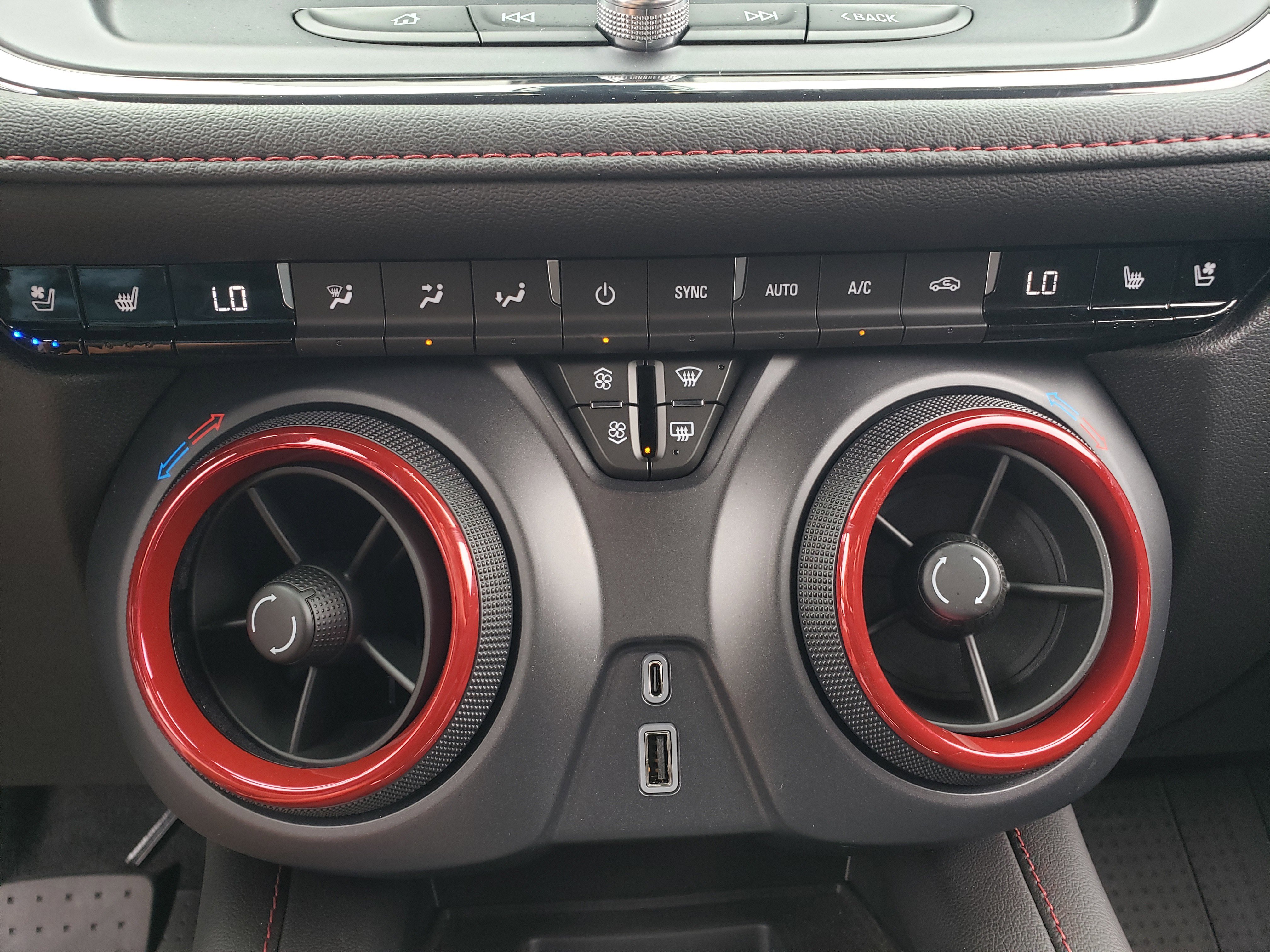 New 2025 Chevrolet Blazer RS w/ Driver Confidence II Package image 28