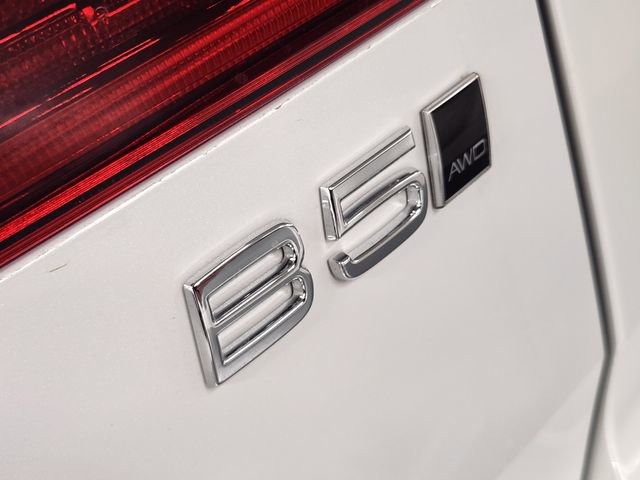 New 2026 Volvo XC60 B5 Core image 13