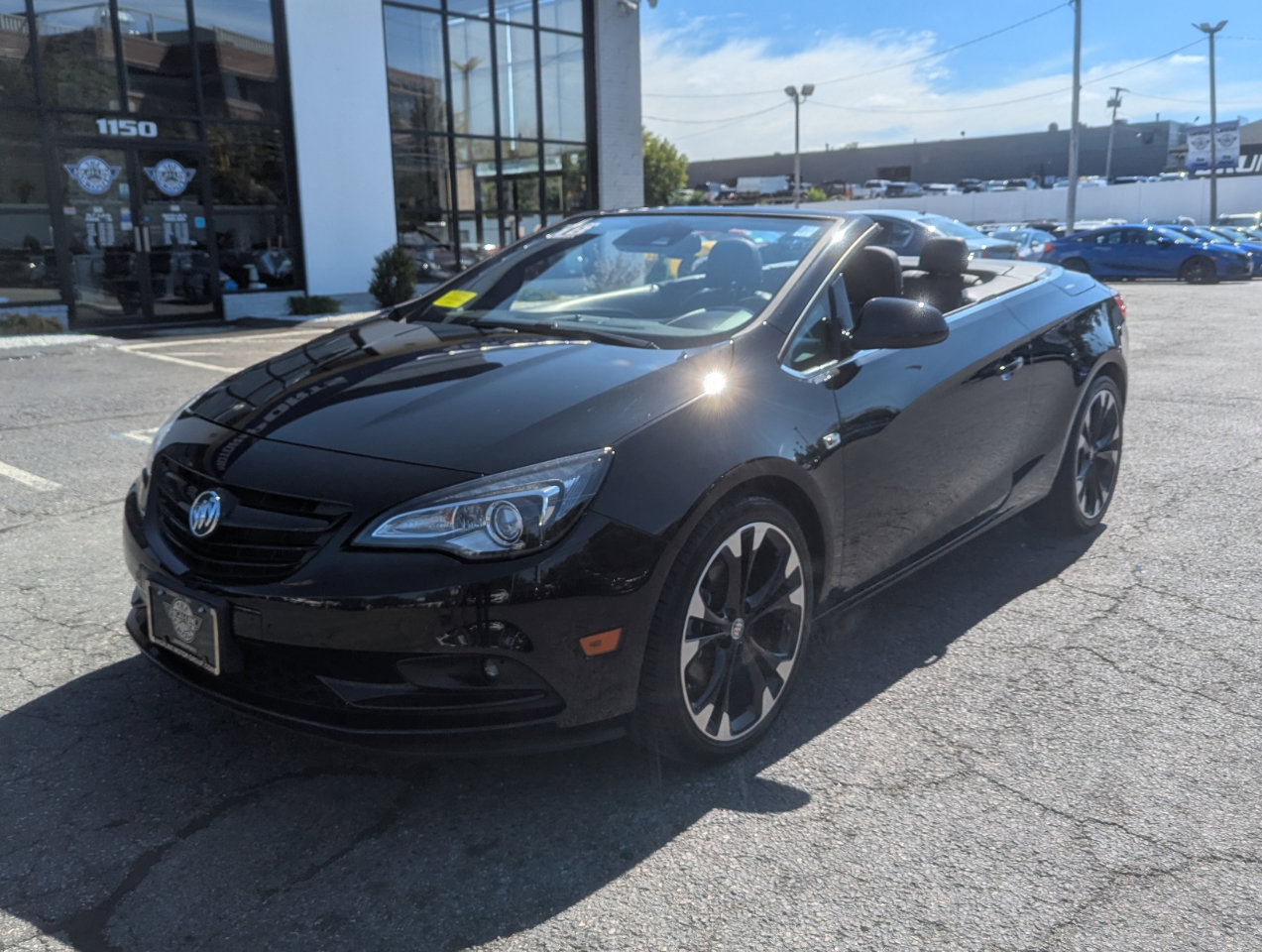 Used 2018 Buick Cascada Sport Touring w/ Dark Effects Package image 31