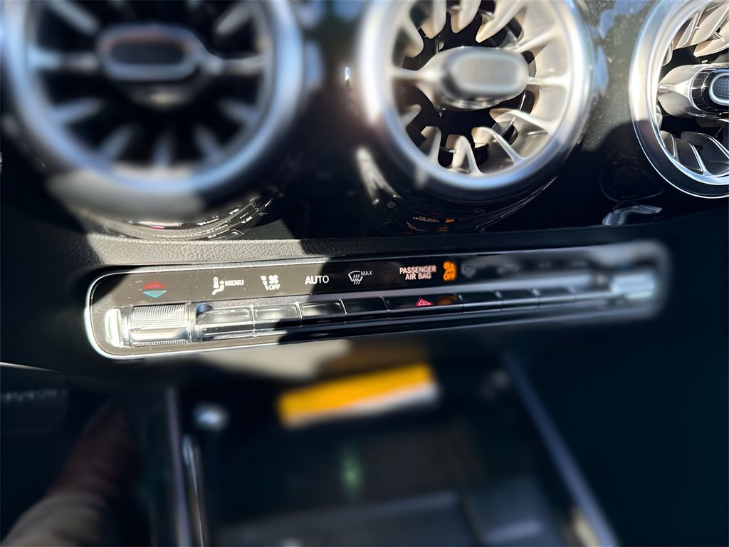 New 2026 Mercedes-Benz GLA 250 4MATIC image 18