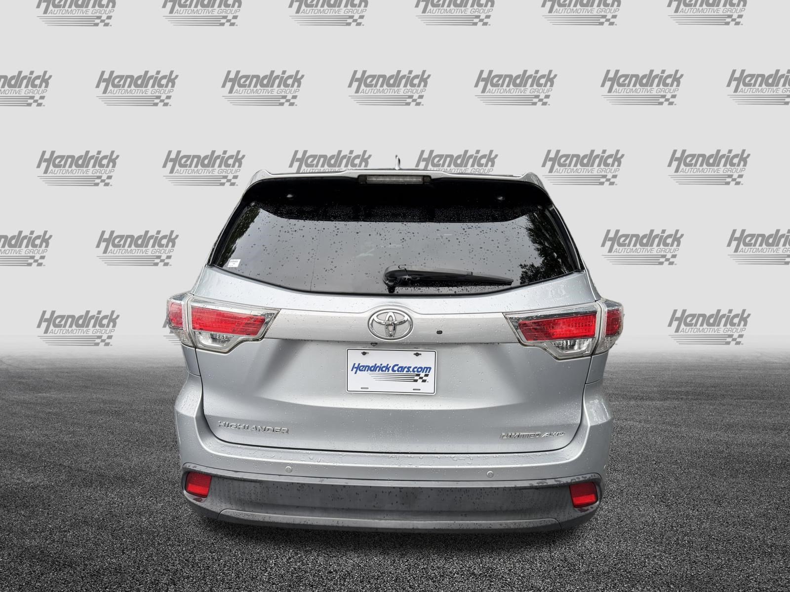 Used 2015 Toyota Highlander Limited AWD/4WD image 8