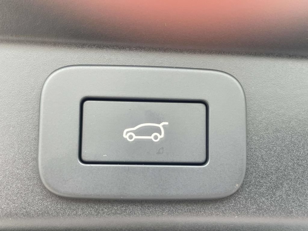 New 2026 Land Rover Range Rover Sport Dynamic SE AWD/4WD image 18