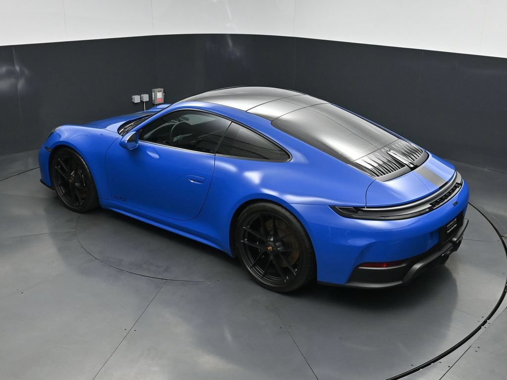 Used 2025 Porsche 911 Carrera GTS RWD image 17