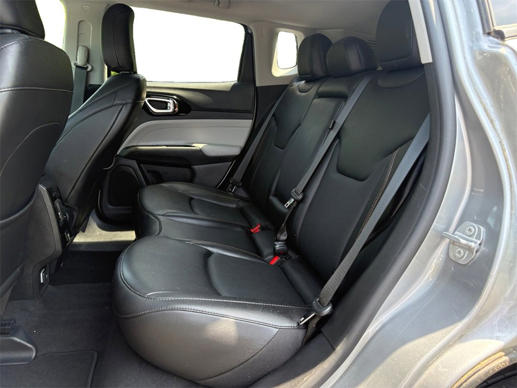 Certified 2022 Jeep Compass Limited image 14
