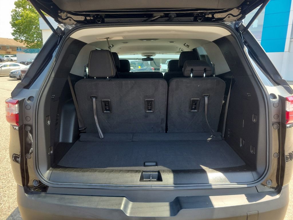 Used 2021 Chevrolet Traverse LS w/ LPO, Floor Liner Package image 26