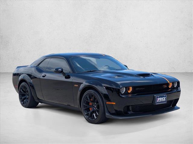 Used 2023 Dodge Challenger R/T Scat Pack RWD image 3