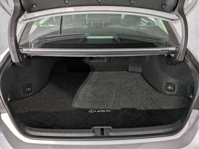 Used 2025 Lexus ES 300h w/ Premium Package image 7