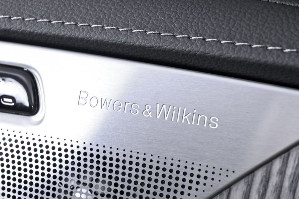 Certified 2024 Volvo XC90 B6 Ultimate w/ Protection Package image 9