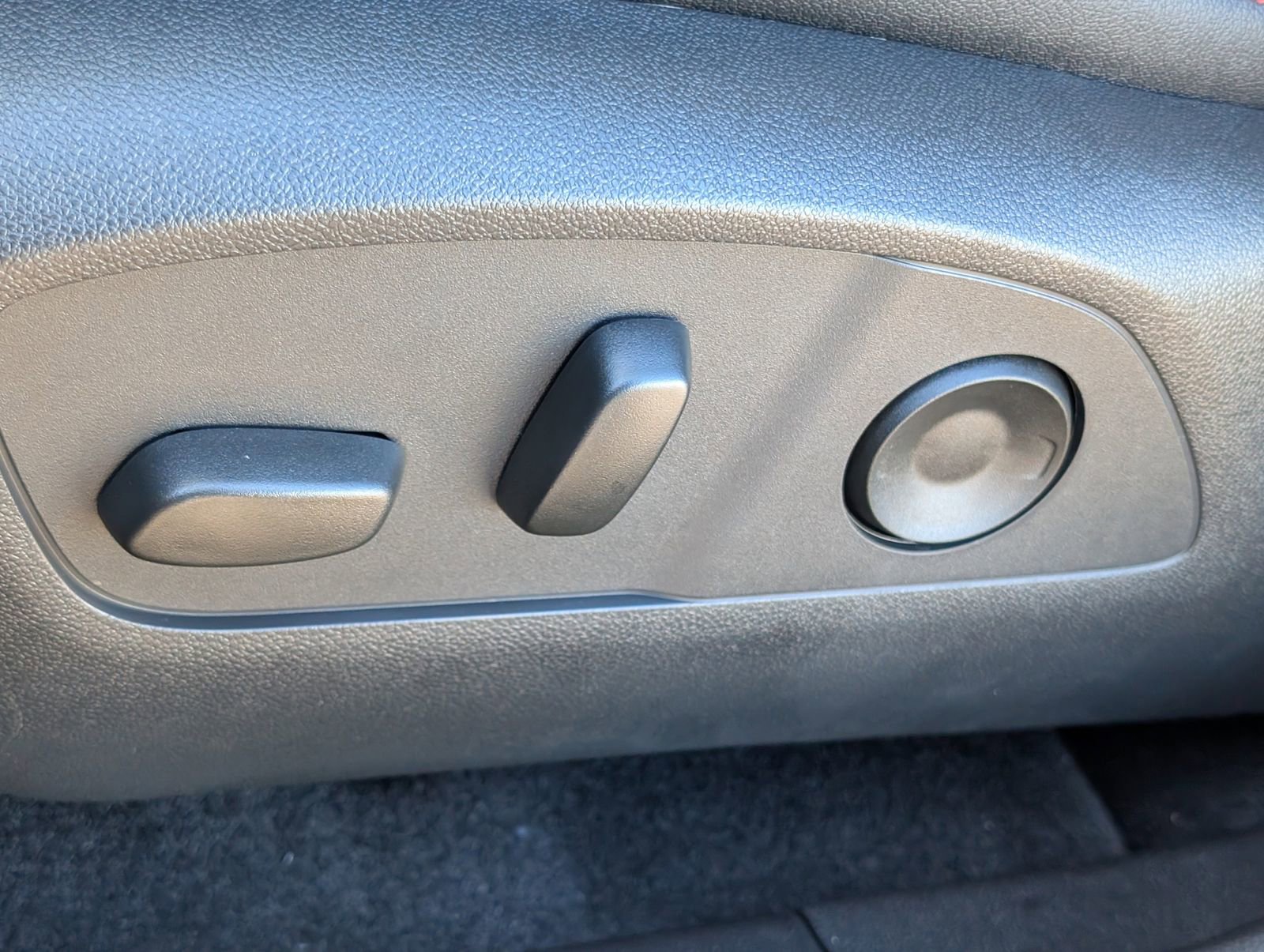 New 2026 Chevrolet Equinox EV RS image 18