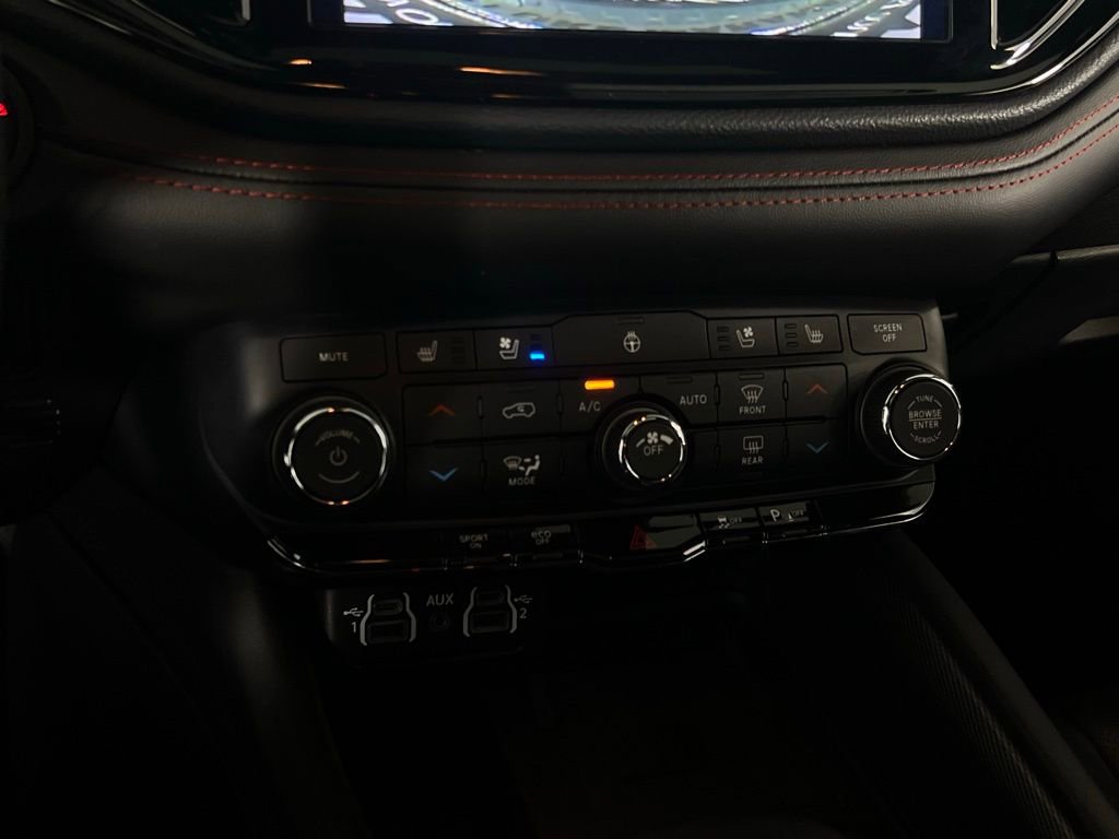Used 2024 Dodge Durango R/T image 18