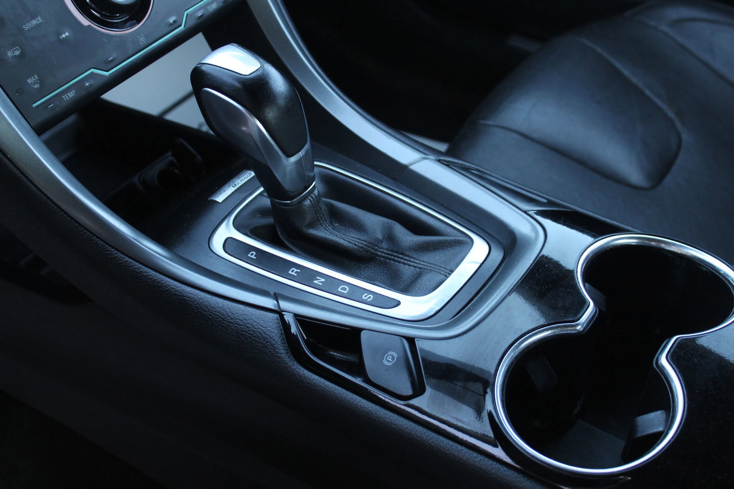 Used 2014 Ford Fusion Titanium image 23