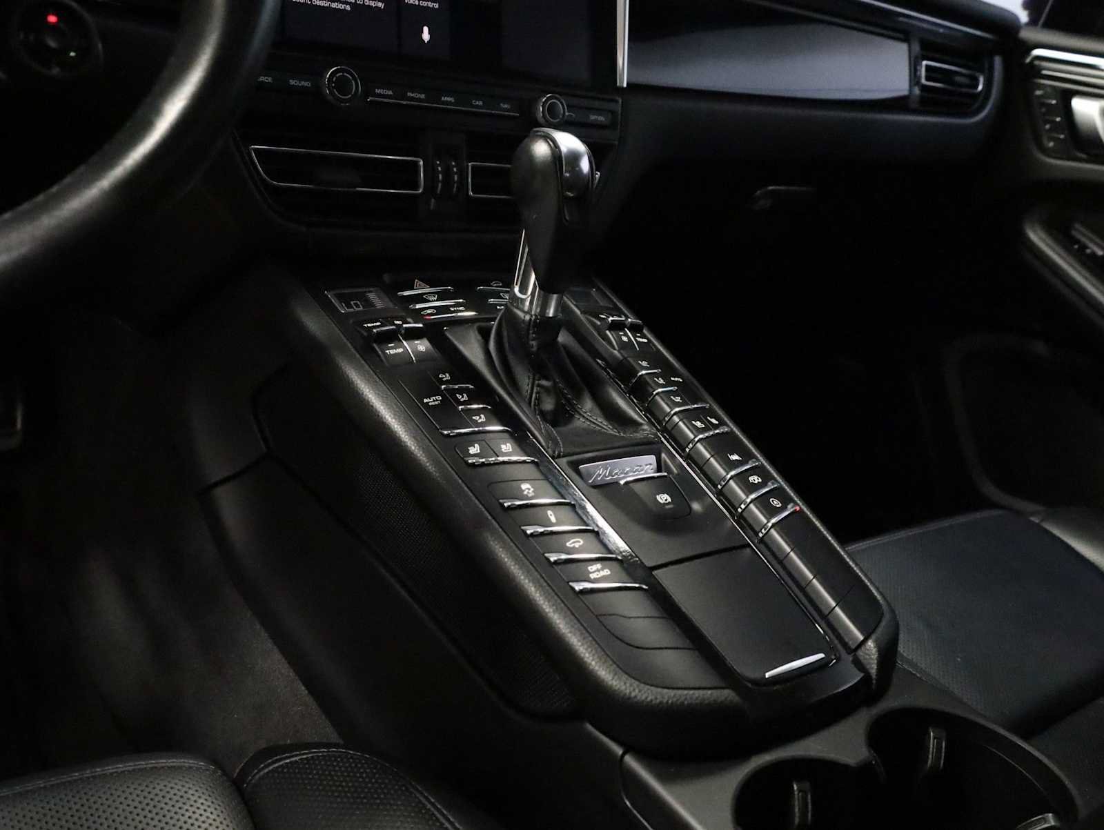 Used 2020 Porsche Macan GTS AWD/4WD image 28