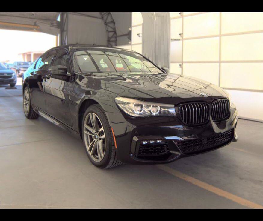Used 2019 BMW 740i xDrive w/ M Sport Package