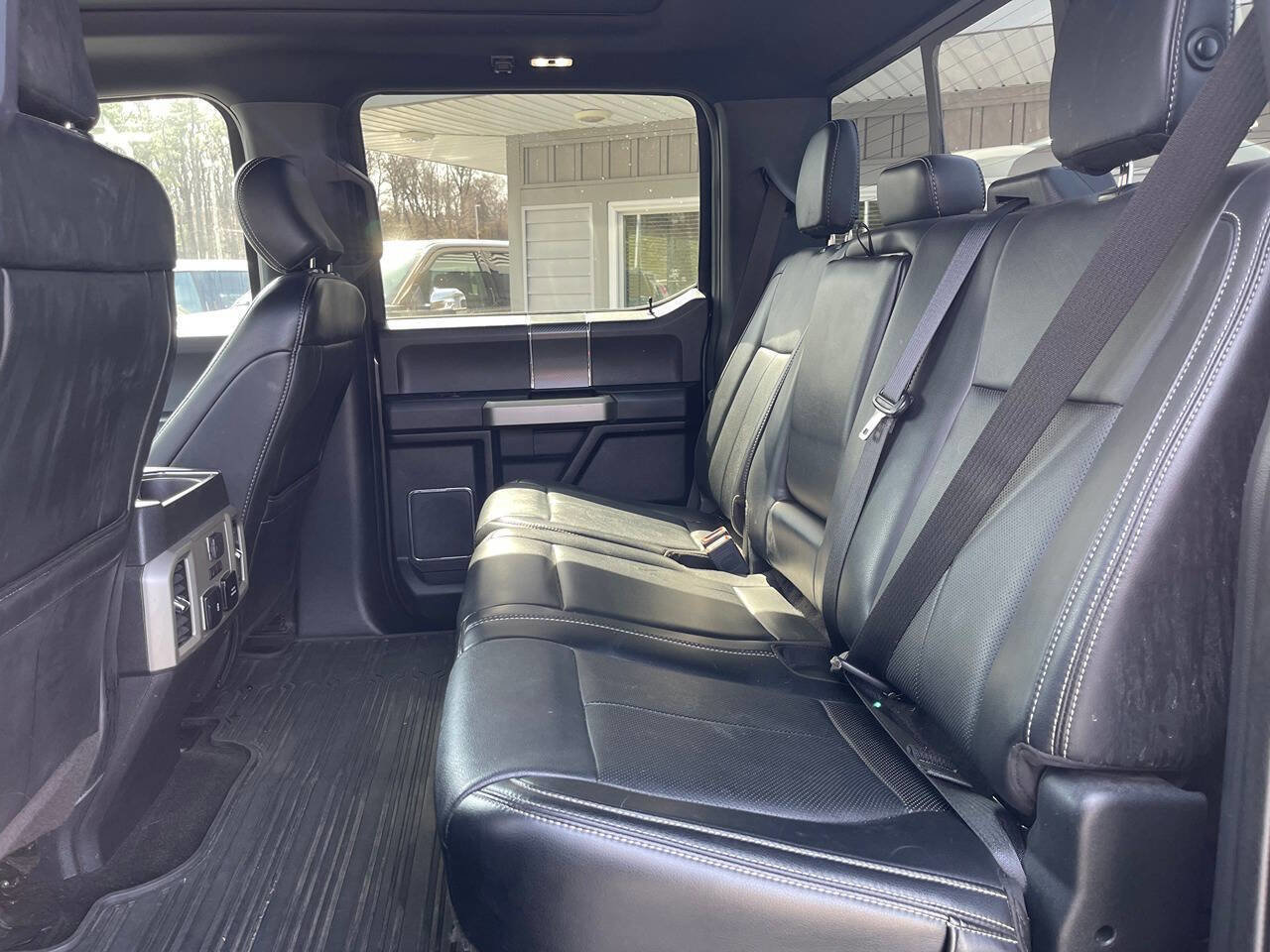 Used 2019 Ford F150 Lariat w/ Equipment Group 502A Luxury image 23