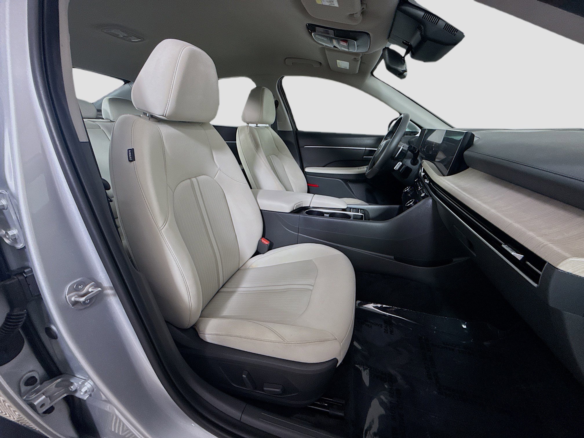 Used 2024 Hyundai Sonata SEL FWD image 29