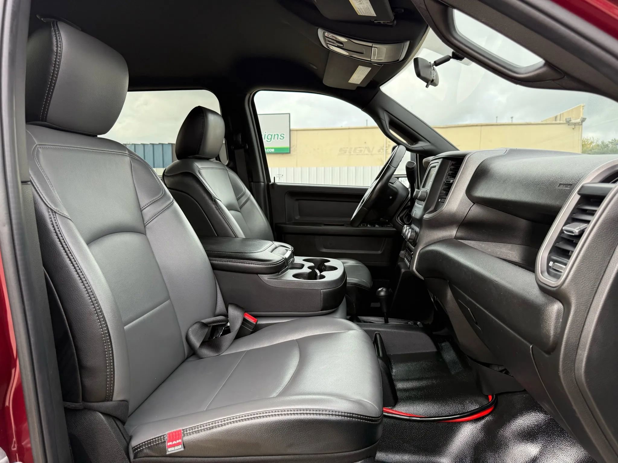 Used 2023 RAM 3500 Tradesman w/ Chrome Appearance Group image 11