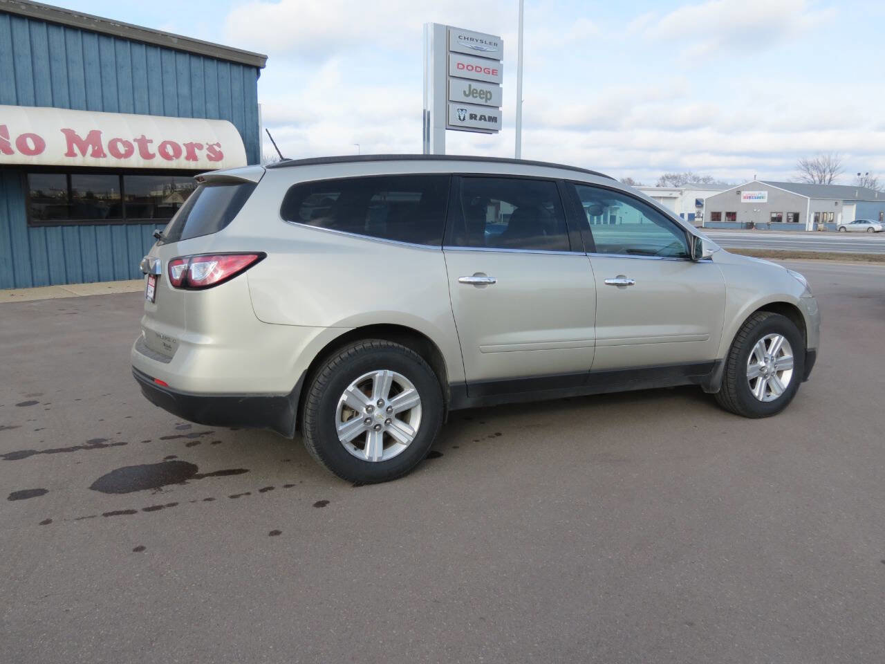 Used 2014 Chevrolet Traverse LT image 4