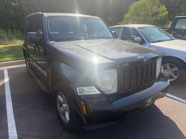 Used 2010 Jeep Liberty Sport AWD/4WD image 5