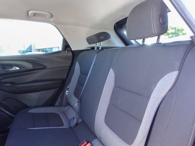 Used 2025 Chevrolet TrailBlazer LS w/ LS Convenience Package FWD image 23