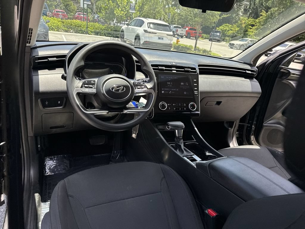 Used 2023 Hyundai Tucson SE FWD image 34