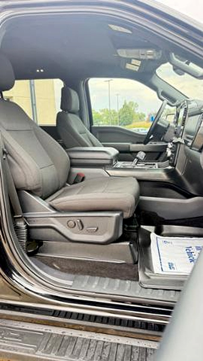 Used 2022 Ford F150 XLT w/ Equipment Group 302A High AWD/4WD image 24