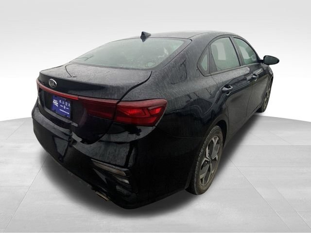 Used 2019 Kia Forte LXS FWD image 9