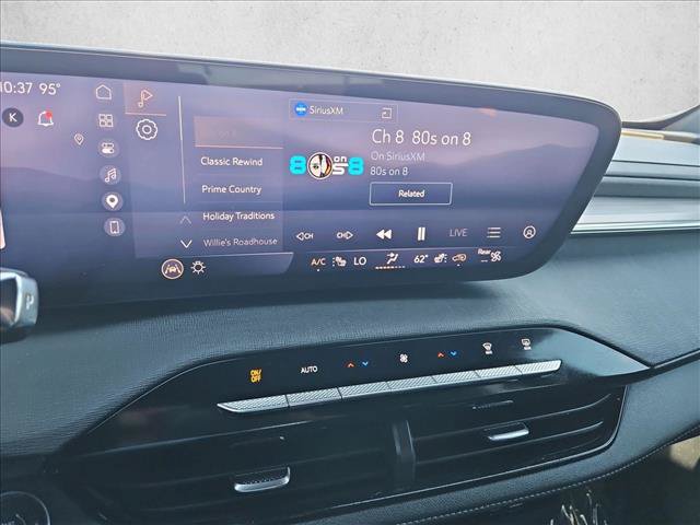 Used 2025 Buick Enclave Preferred FWD image 13