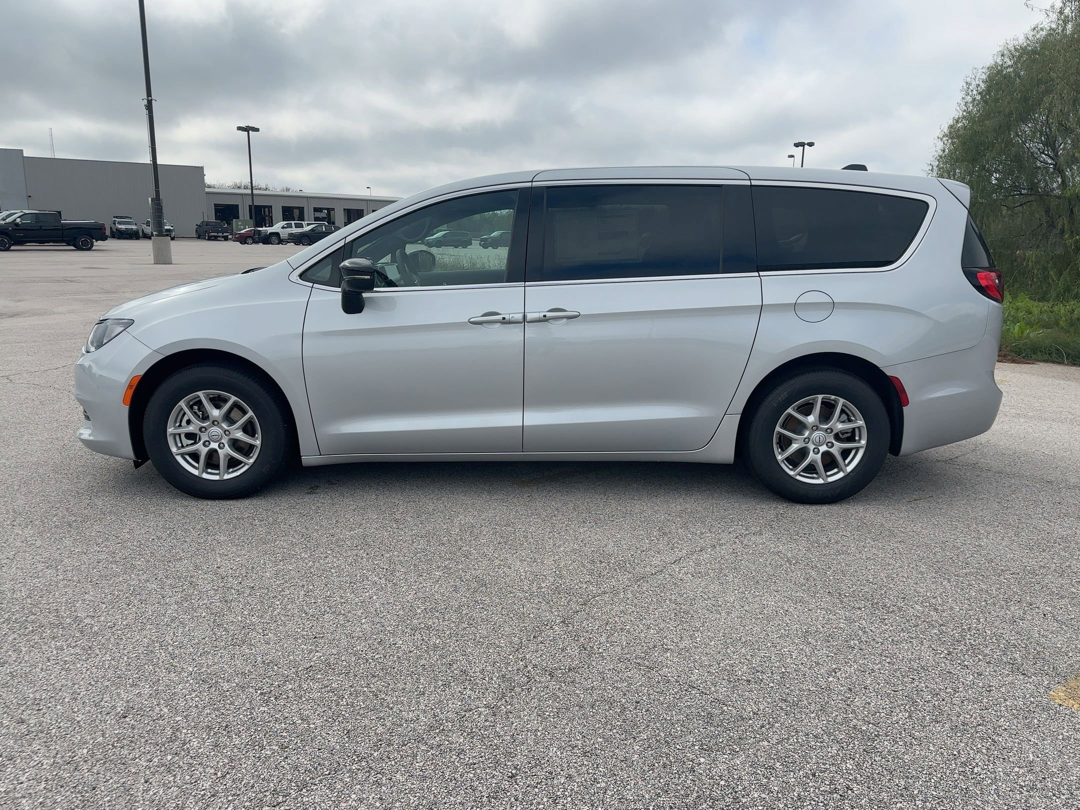 New 2026 Chrysler Voyager LX FWD image 2