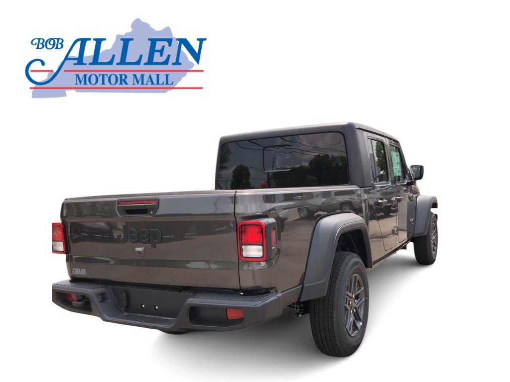 New 2025 Jeep Gladiator Sport image 7