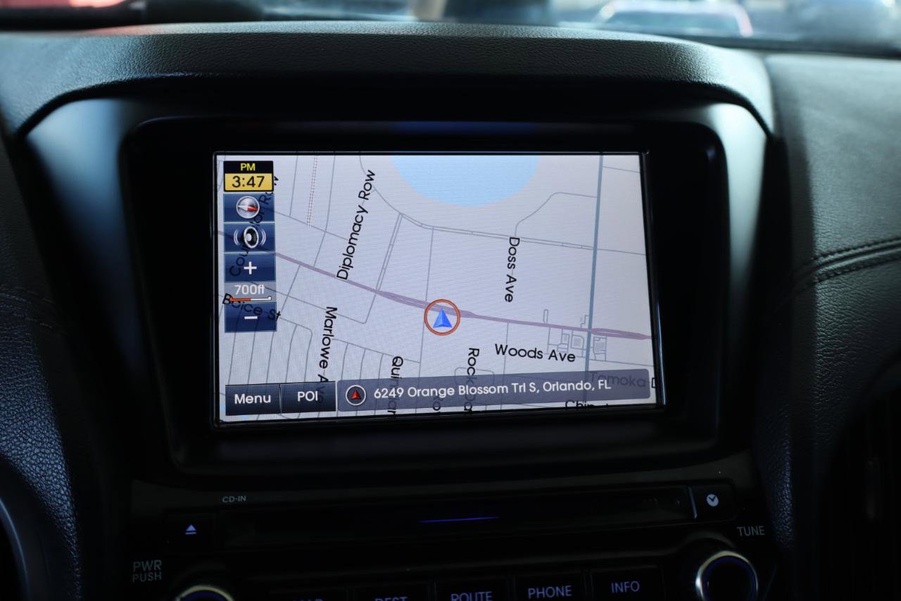 Used 2015 Hyundai Genesis 3.8 image 18