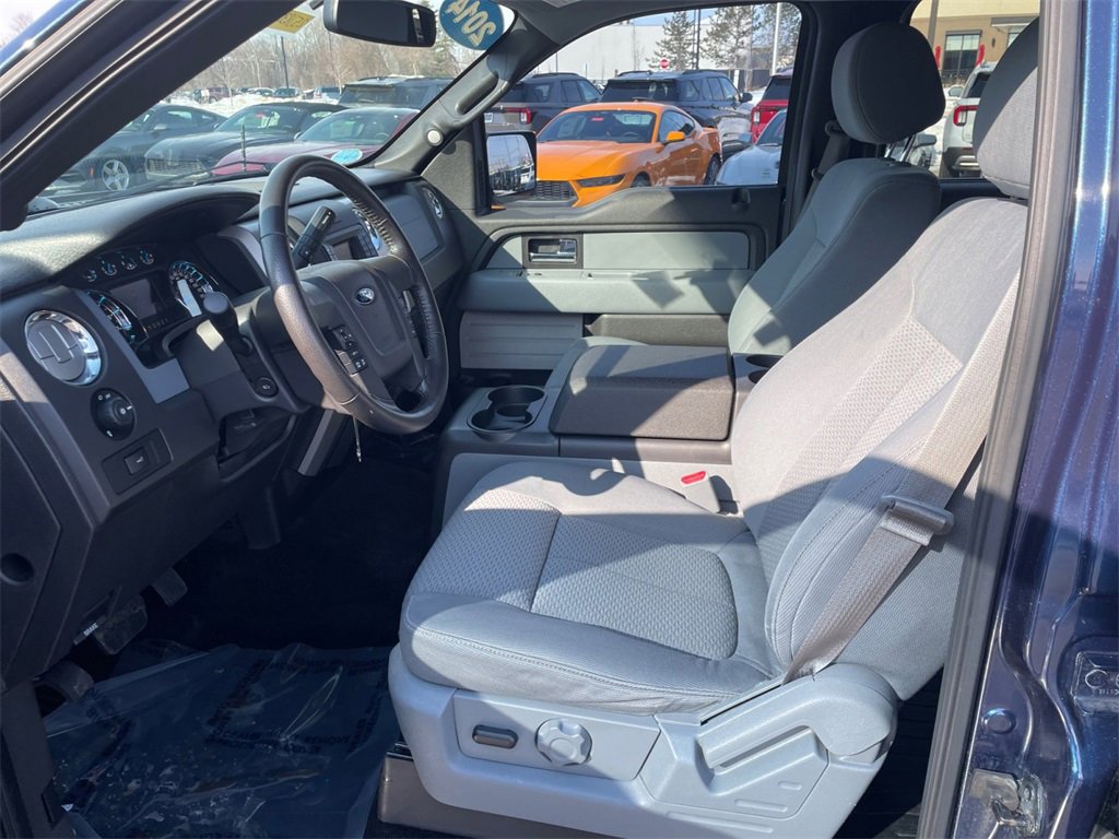 Used 2014 Ford F150 XLT w/ XLT Chrome Package image 13