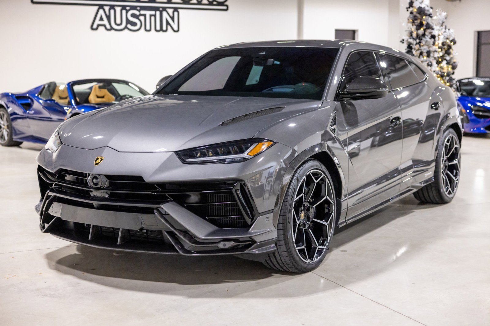 Used 2023 Lamborghini Urus Performante image 12